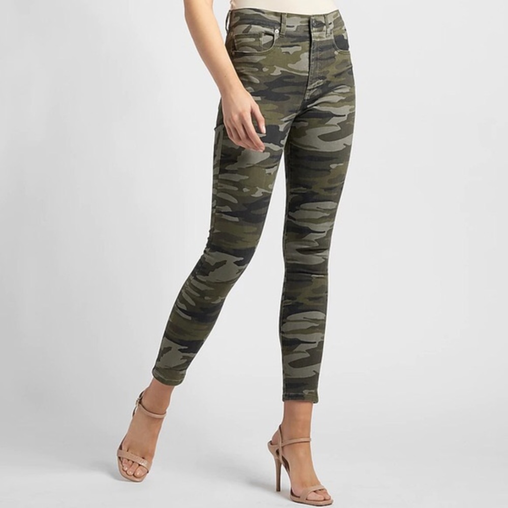 Express Camo Jeans